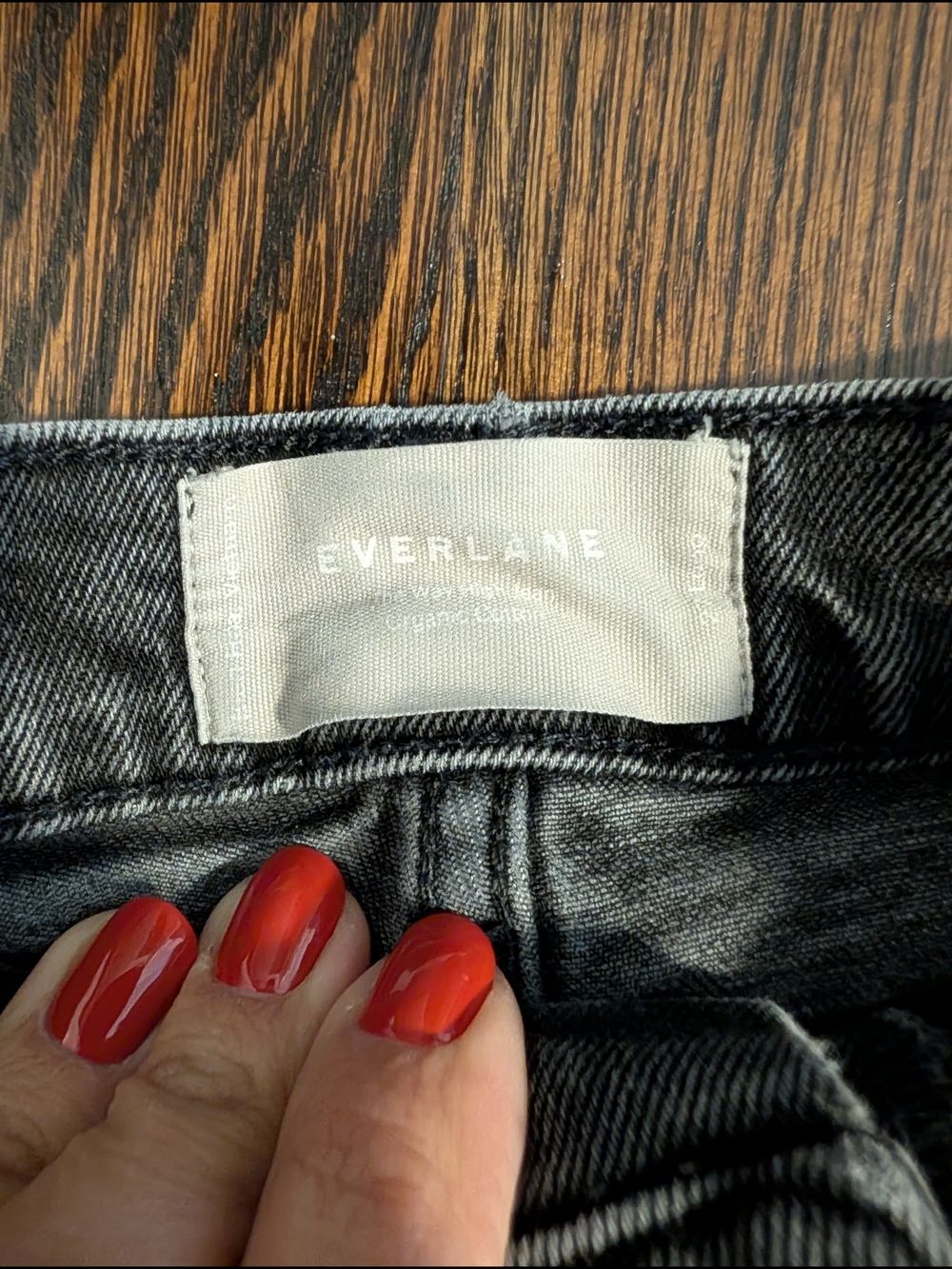 Everlane Way High Jean in Washed Black - Picture 4 of 6